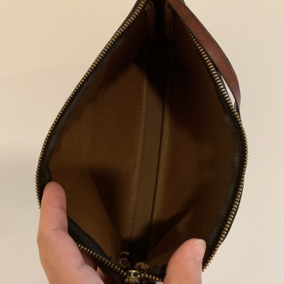 Authentic Louis Vuitton Pochette Accessories - Picture 8 of 12